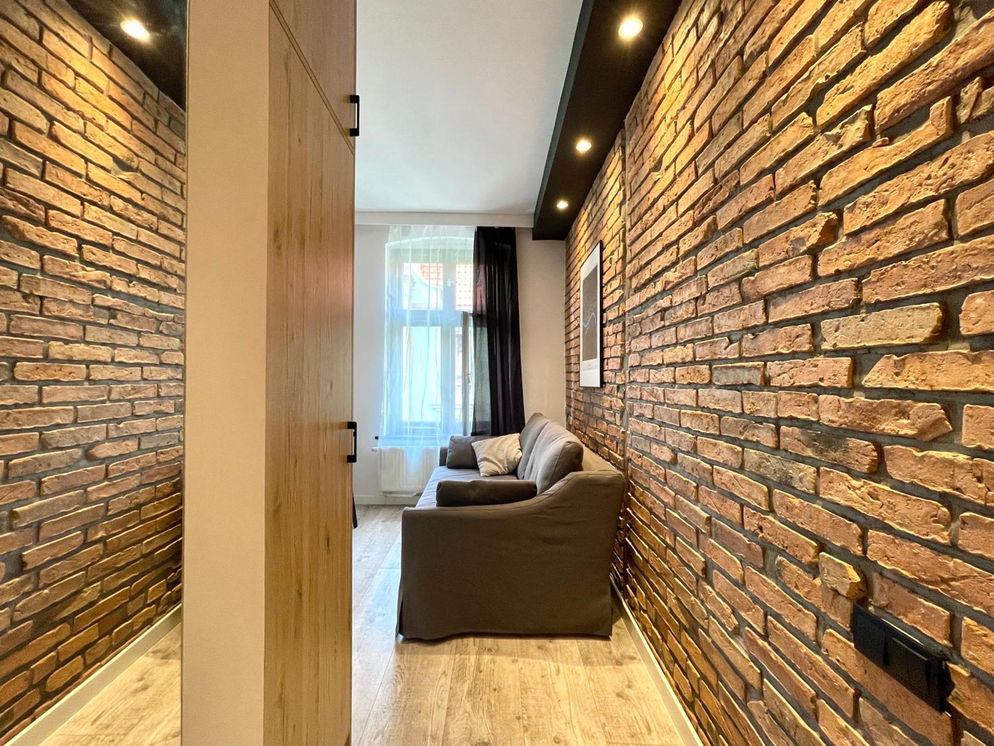 Copernicus Street Apartment - Twin Peaks ทอรูน ภายนอก รูปภาพ